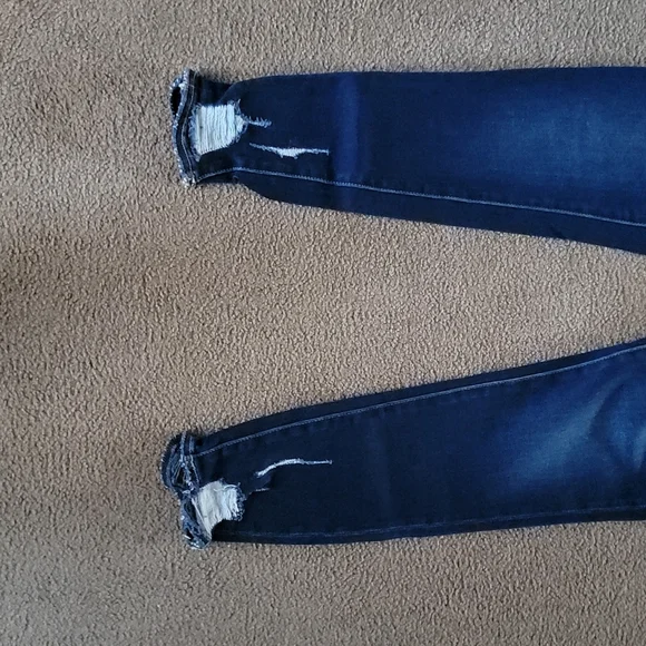 KanCan skinny distressed jeans - Picture 5 of 7